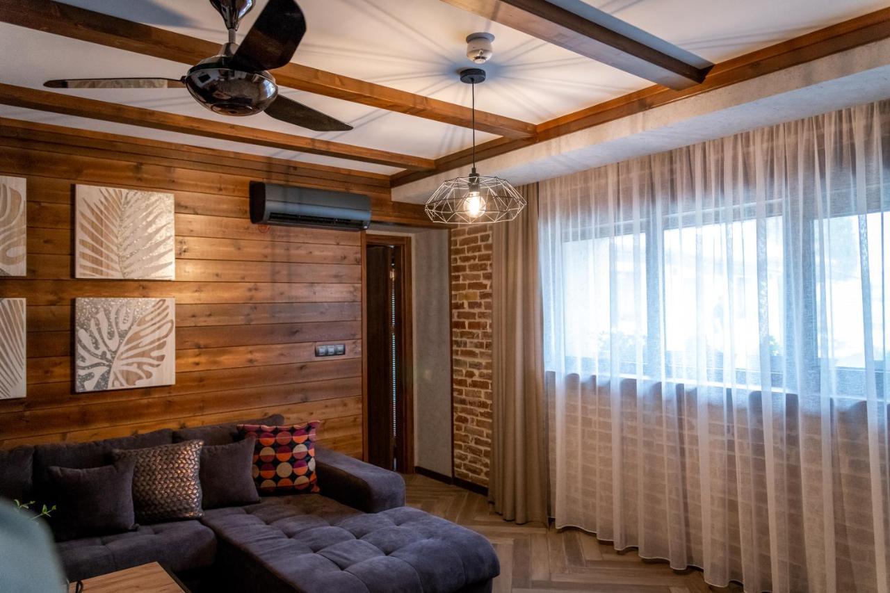Hotel Hunters House Ezerets Dış mekan fotoğraf