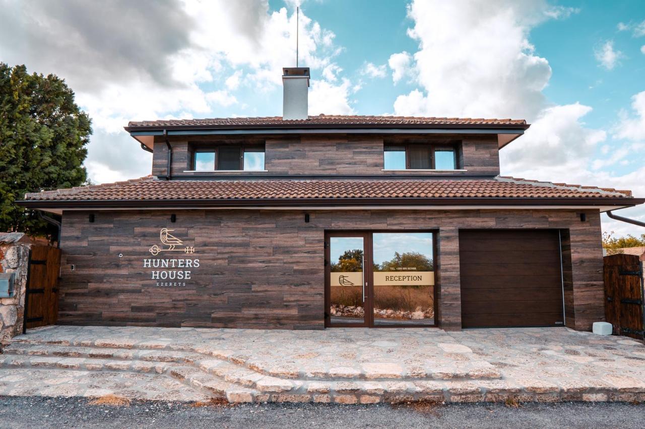 Hotel Hunters House Ezerets Dış mekan fotoğraf